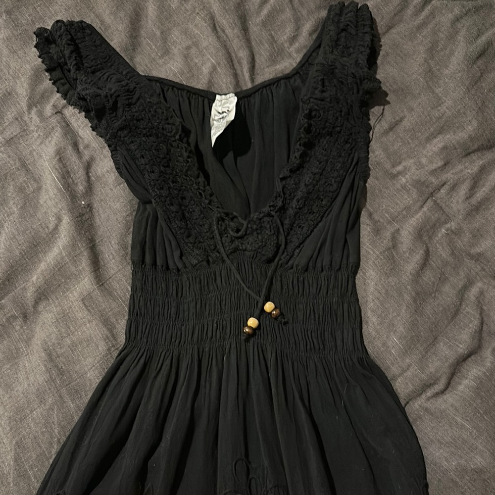 Elegant Black Maxi Dress